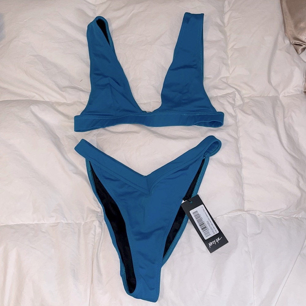 High Leg Bikini bottoms with triangle top